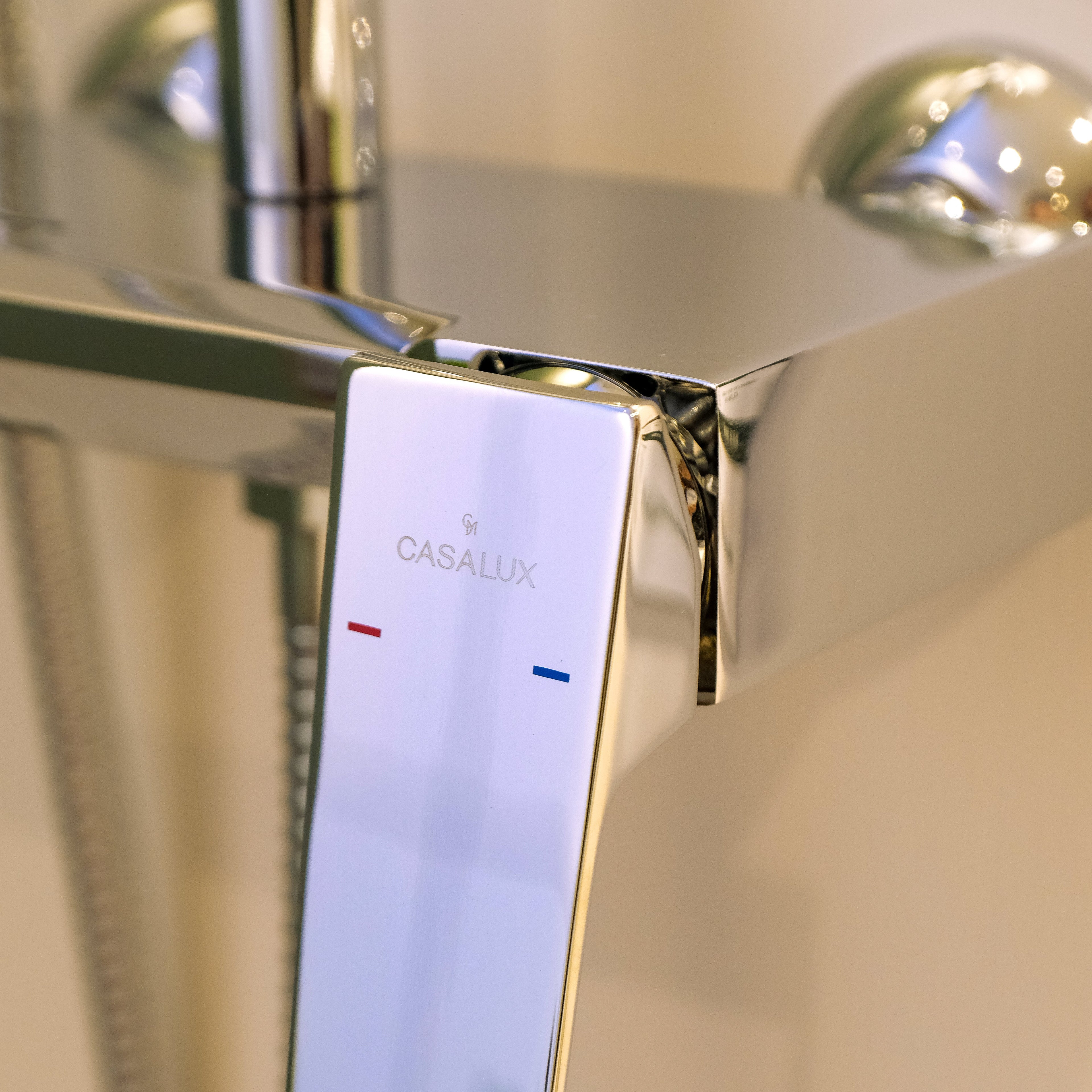 Sen tắm cây Casalux mạ chrome CLSI11