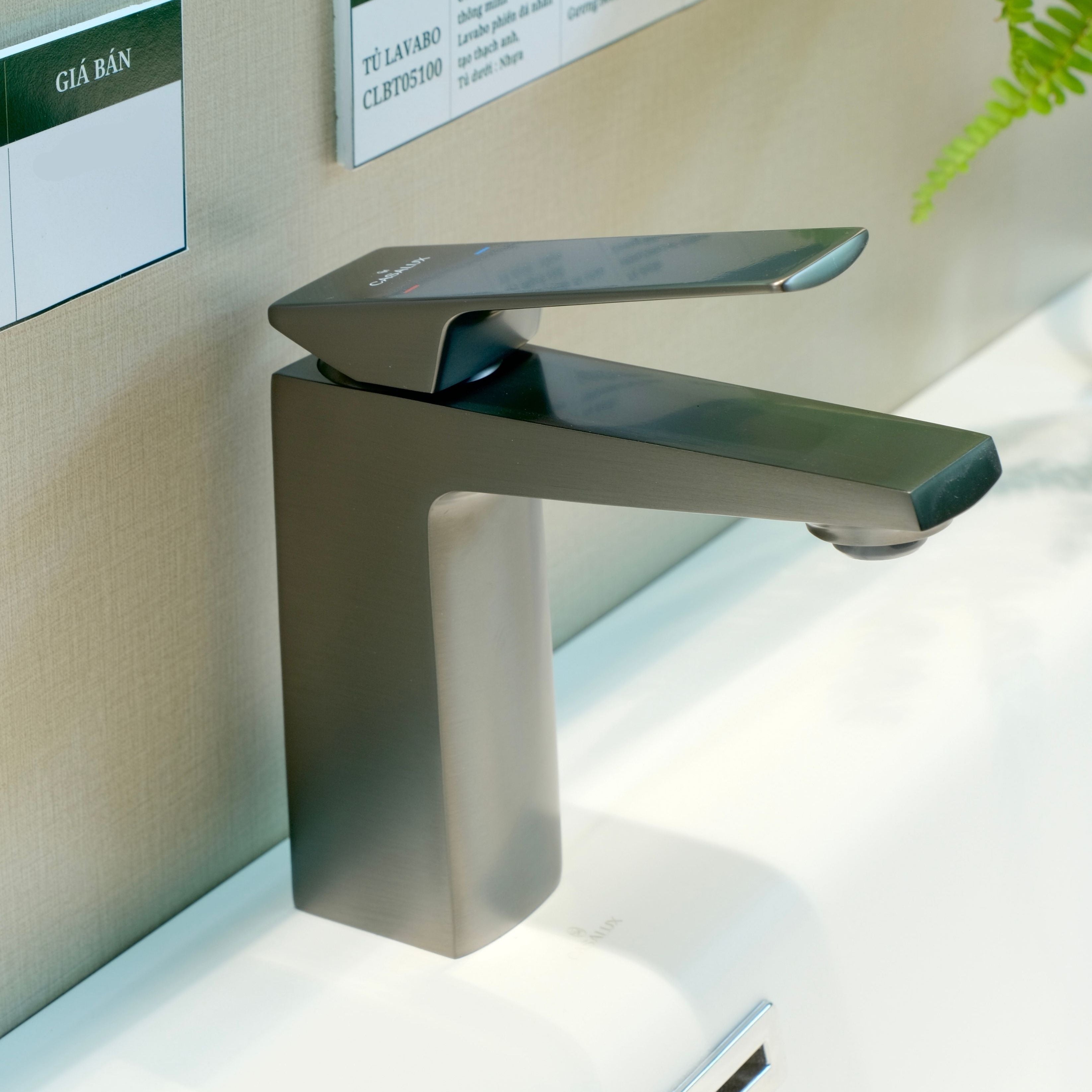 Vòi lavabo Casalux thấp màu xám CLVIT11