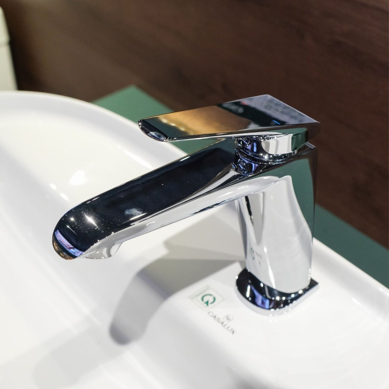 Vòi lavabo Casalux thấp mạ chrome CLVIT22